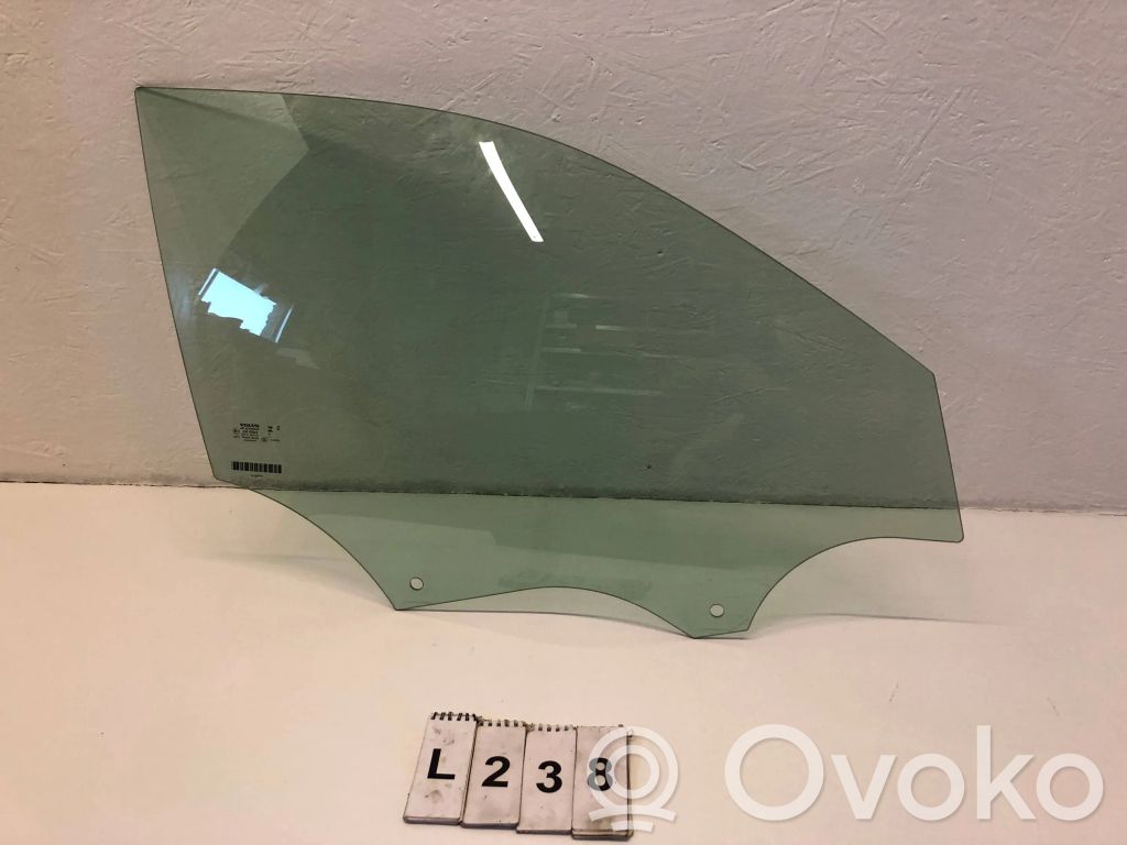 Volvo XC40 Szyba drzwi przednich 