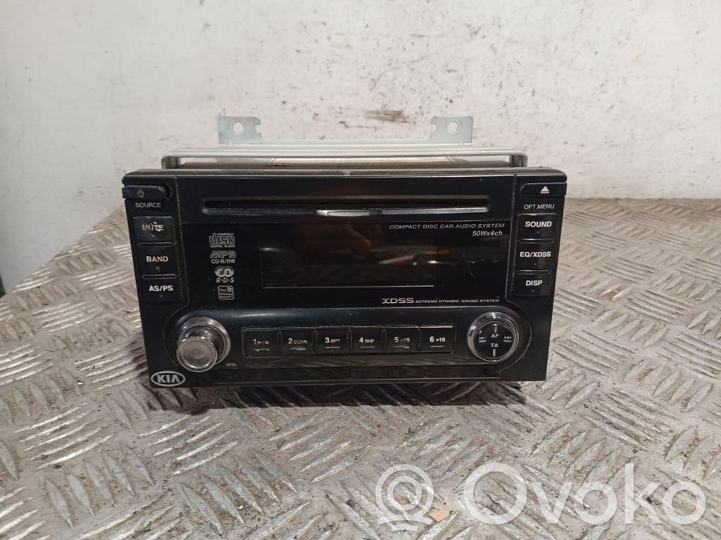 KIA Rio Radio/CD/DVD/GPS head unit 