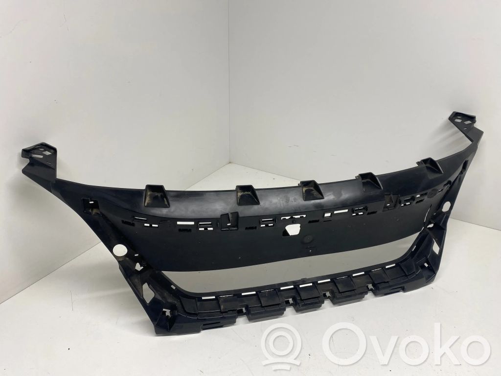 Peugeot 5008 II Atrapa chłodnicy / Grill 