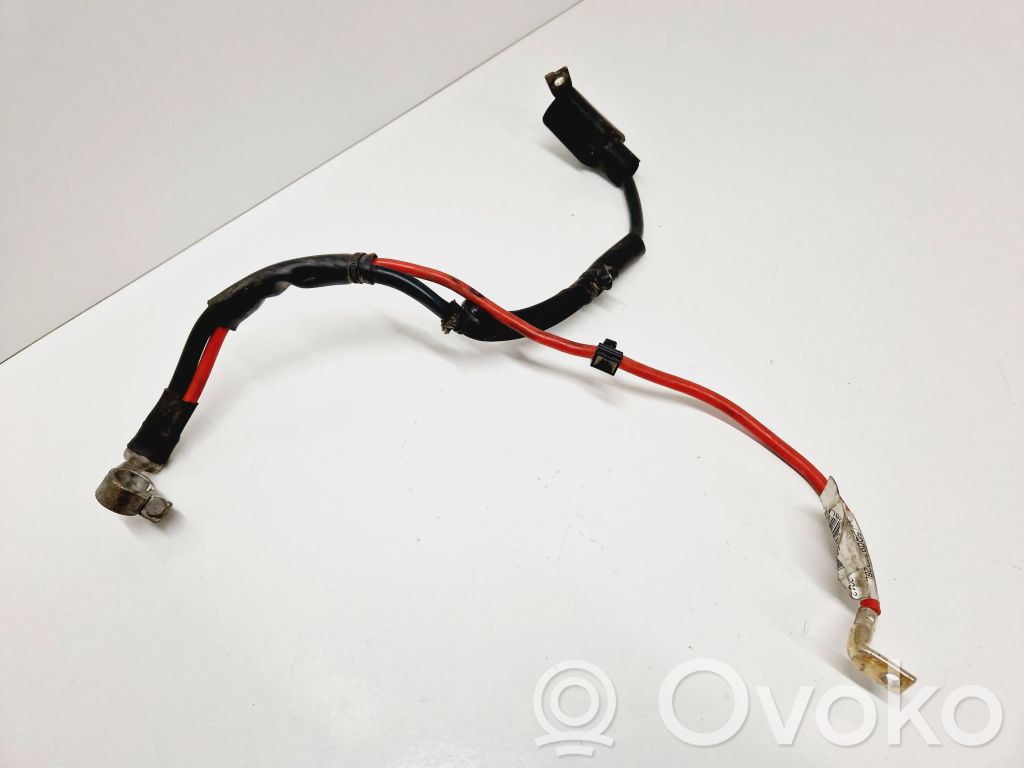 Plus / Klema / Przewód akumulatora   5Q0971228L,09112012,14062013,9AB016507E