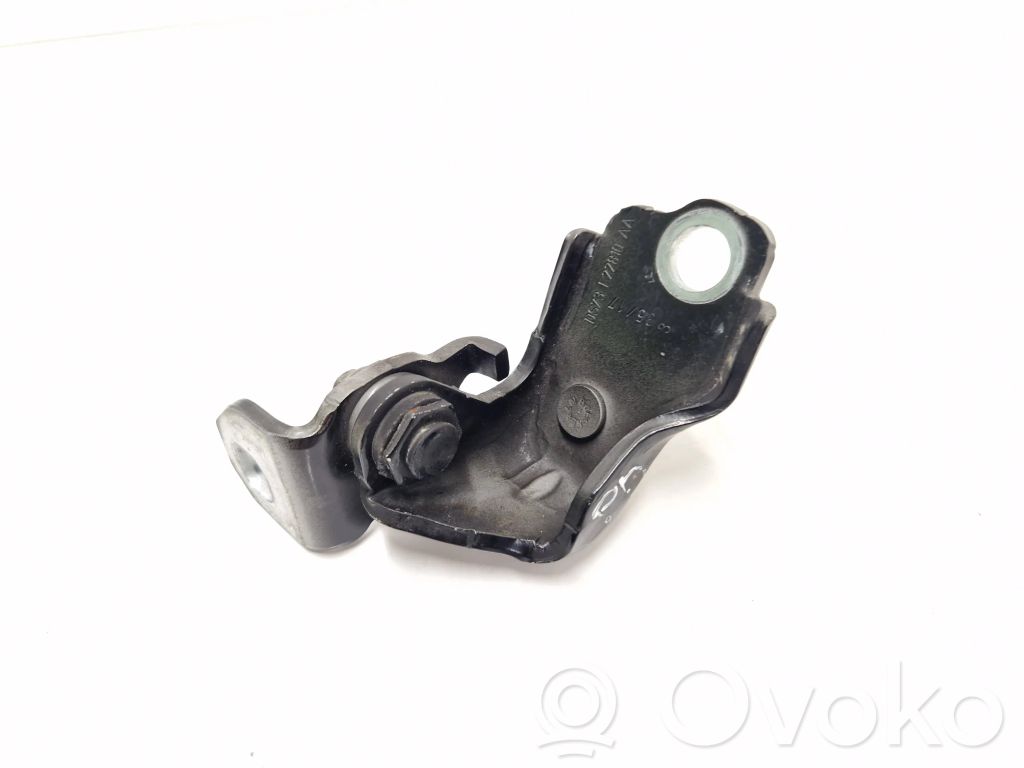 Ford Mondeo MK V Front door lower hinge 