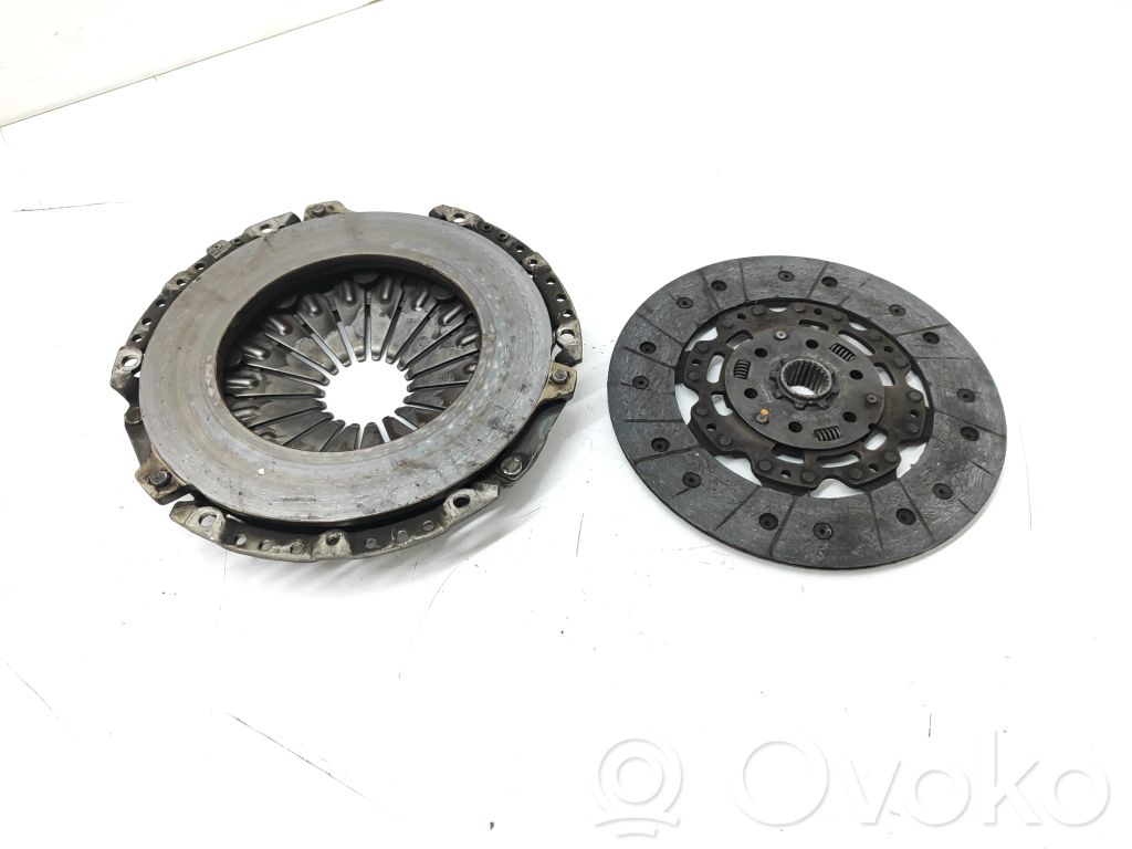 Volvo V40 Pressure plate 