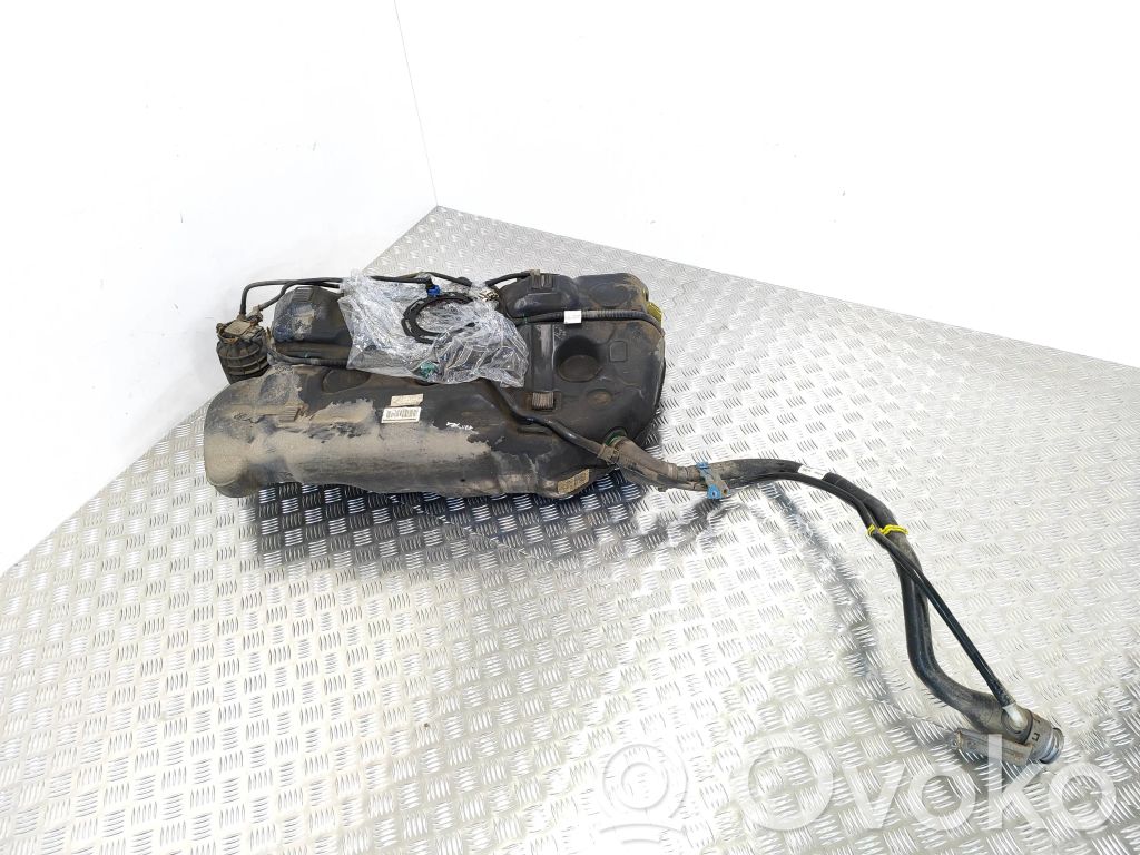 Opel Astra K Serbatoio del carburante 