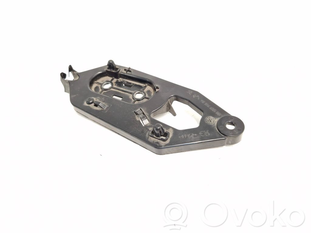 Peugeot 308 Other engine bay part 