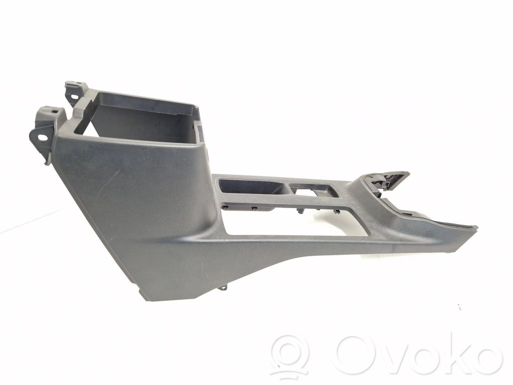 Ford Focus Center console 