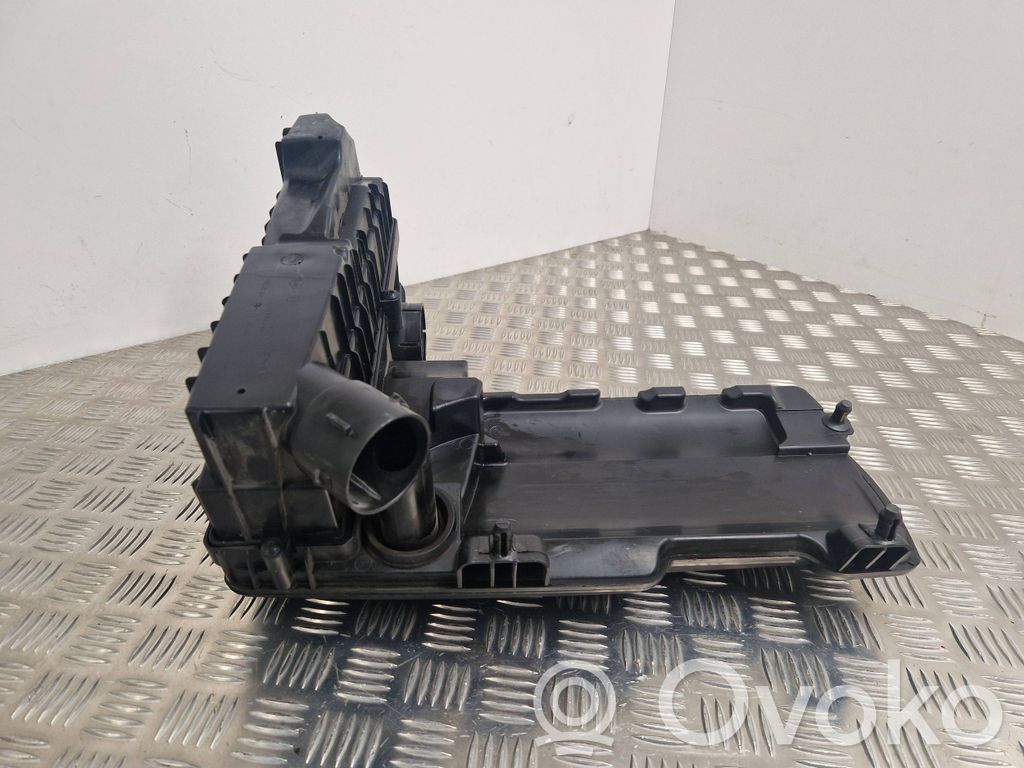 Renault Clio IV Obudowa filtra powietrza 