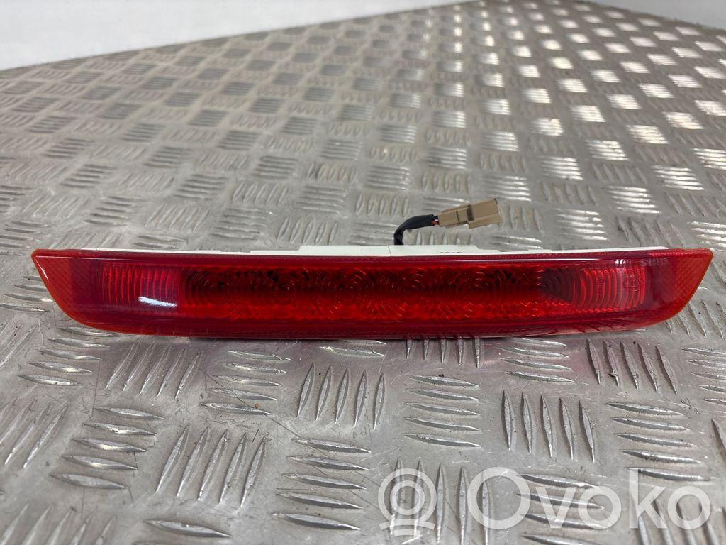 Renault Koleos I Third/center stoplight 