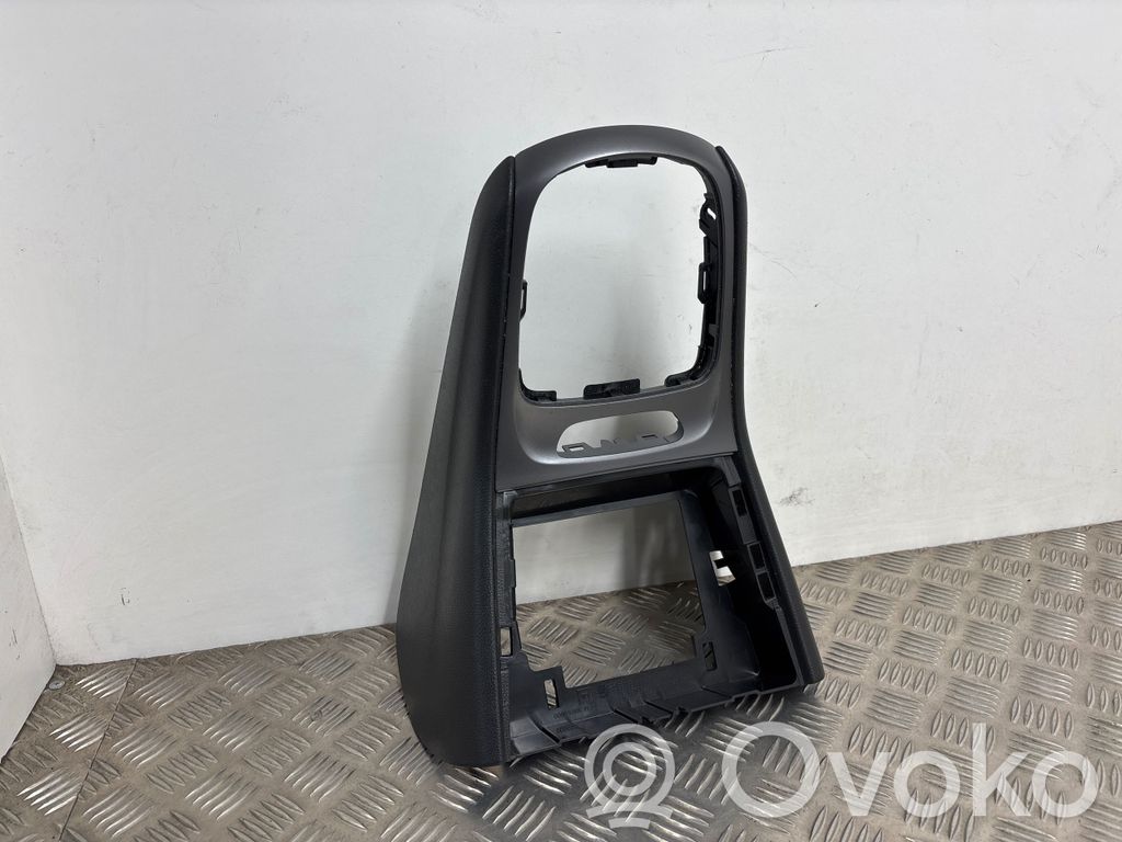 Opel Astra K Ramka drążka zmiany biegów 