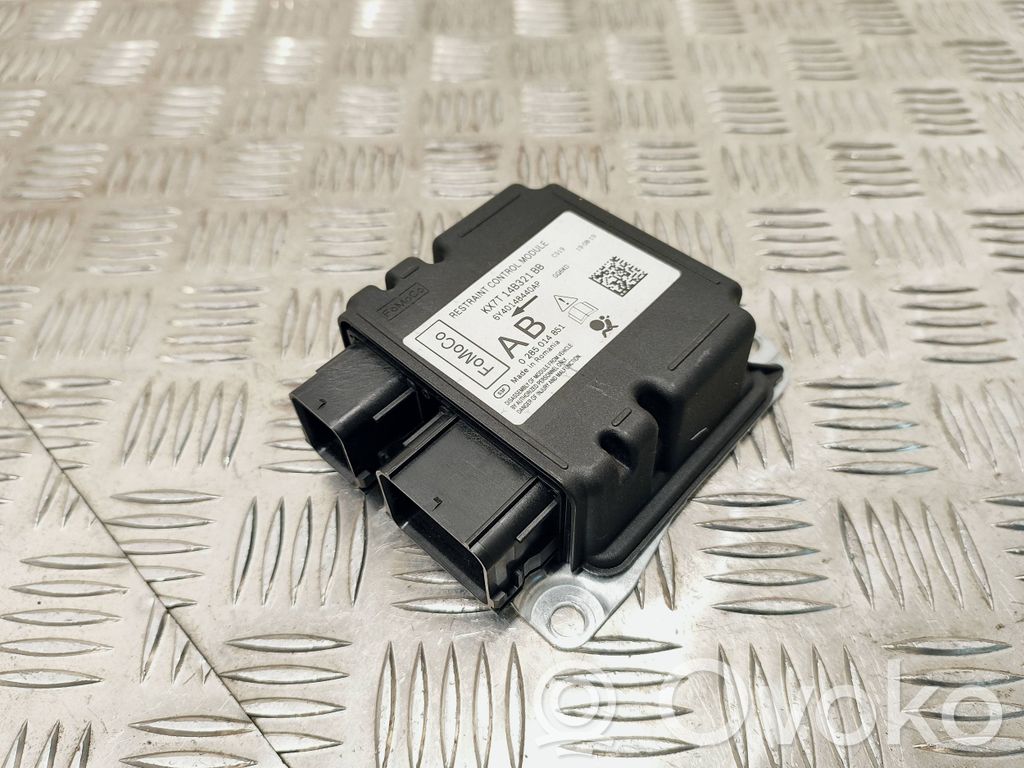 Ford Focus Airbag control unit/module 