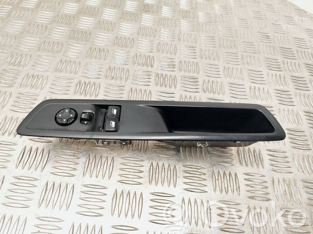Electric window control switch   98144413ZD