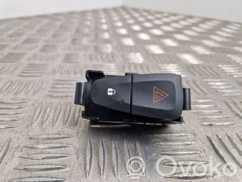 Renault Scenic III -  Grand scenic III Hazard light switch 