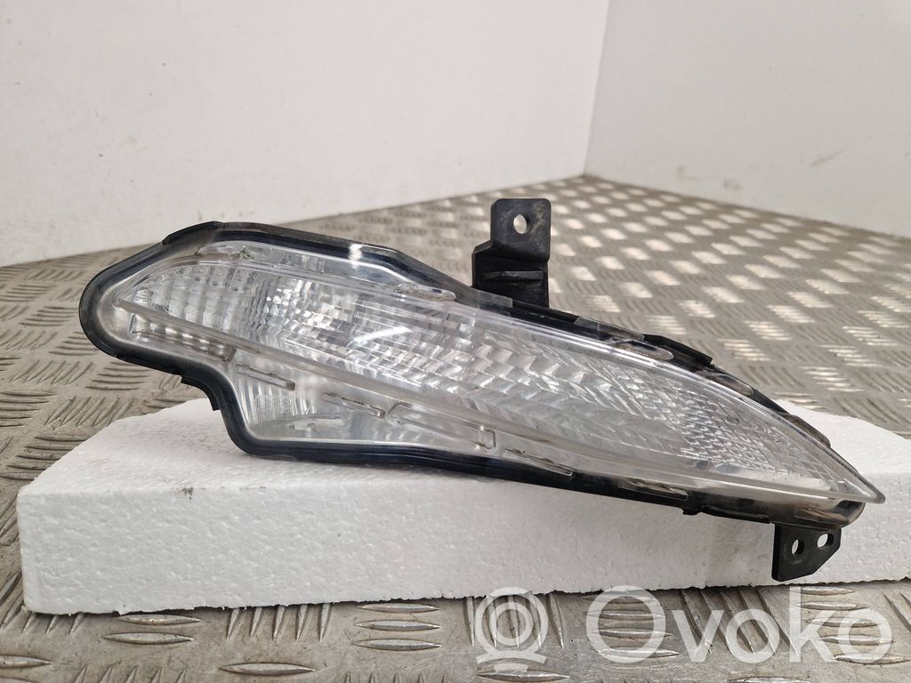 Peugeot 308 Front indicator light 