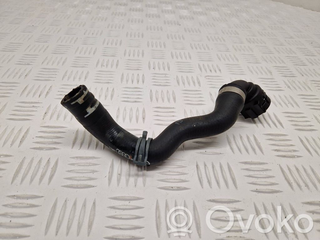 Audi A4 Allroad B9 Engine coolant pipe/hose 