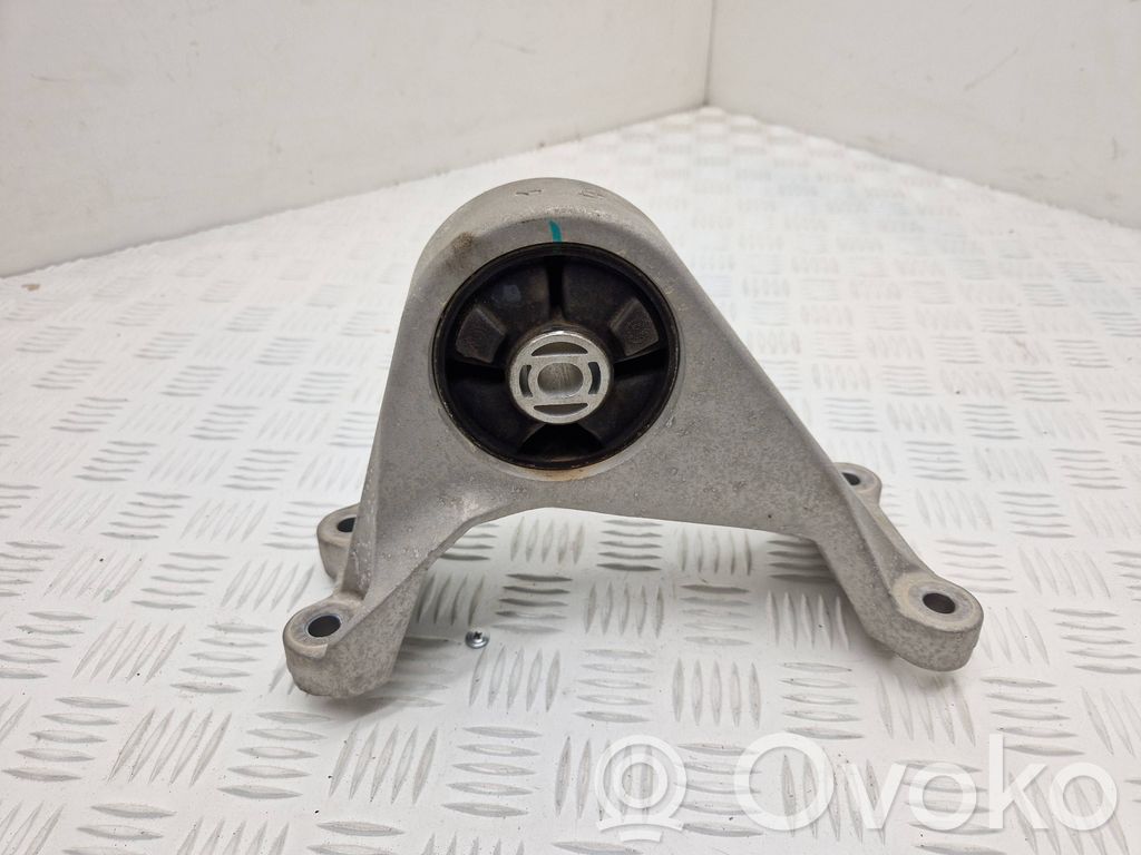 Soporte de montaje del motor