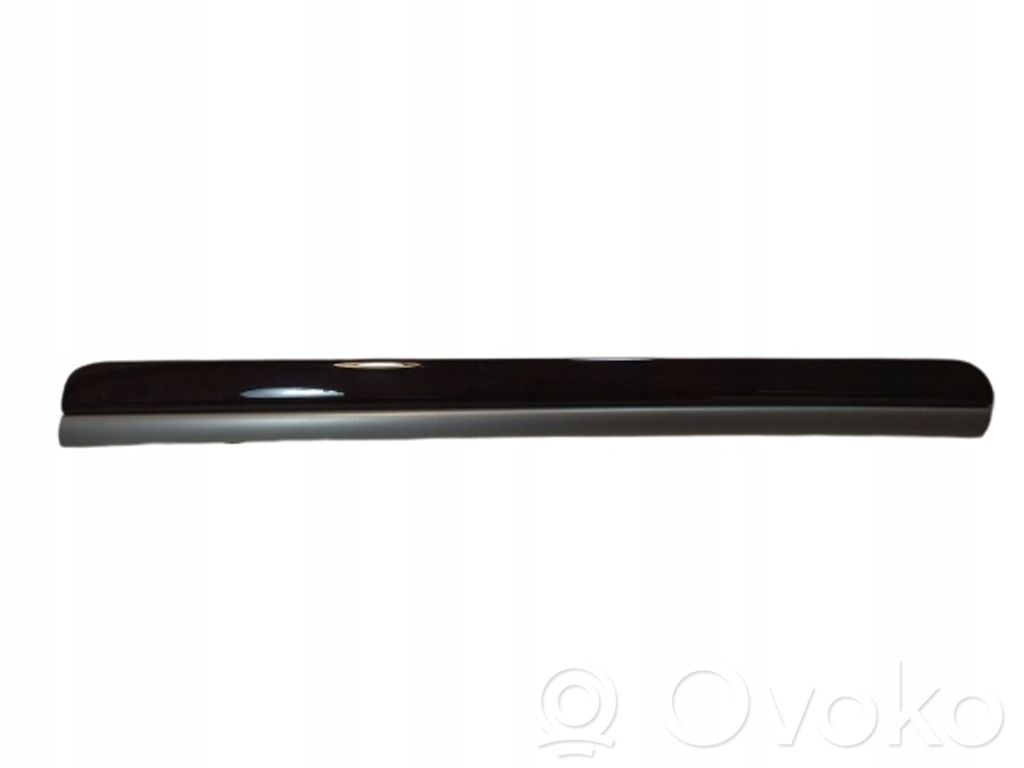 Audi A8 S8 D3 4E Aizmugurē durvju dekoratīvā apdare (moldings) 