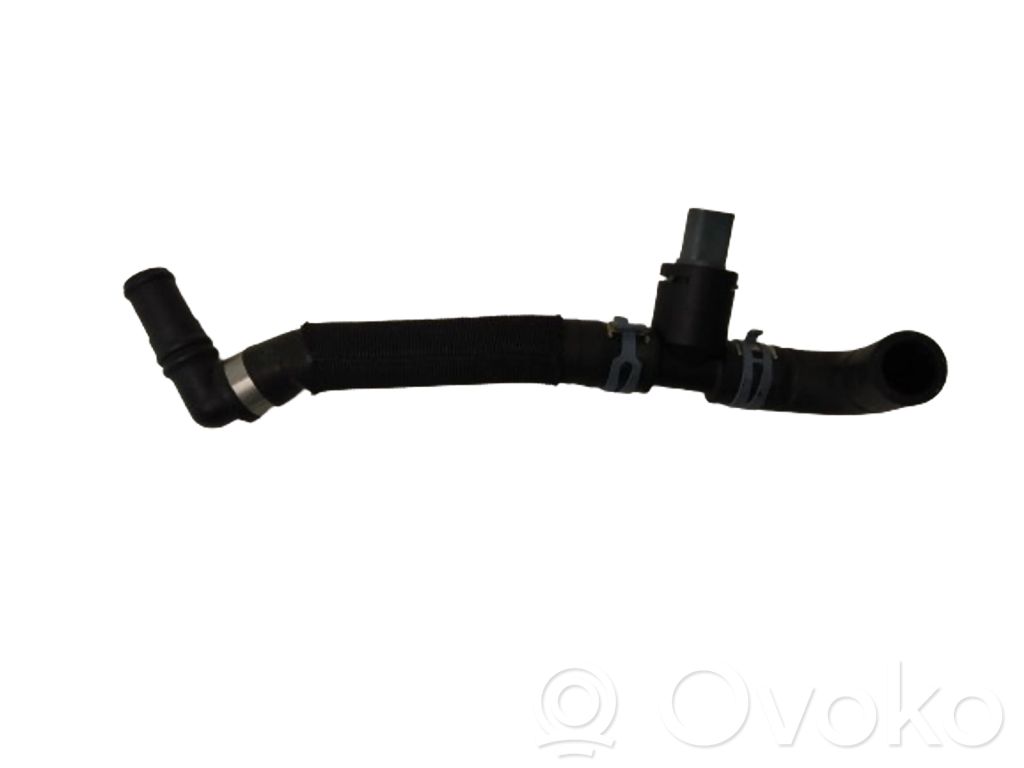Audi Q7 4M Engine coolant pipe/hose 
