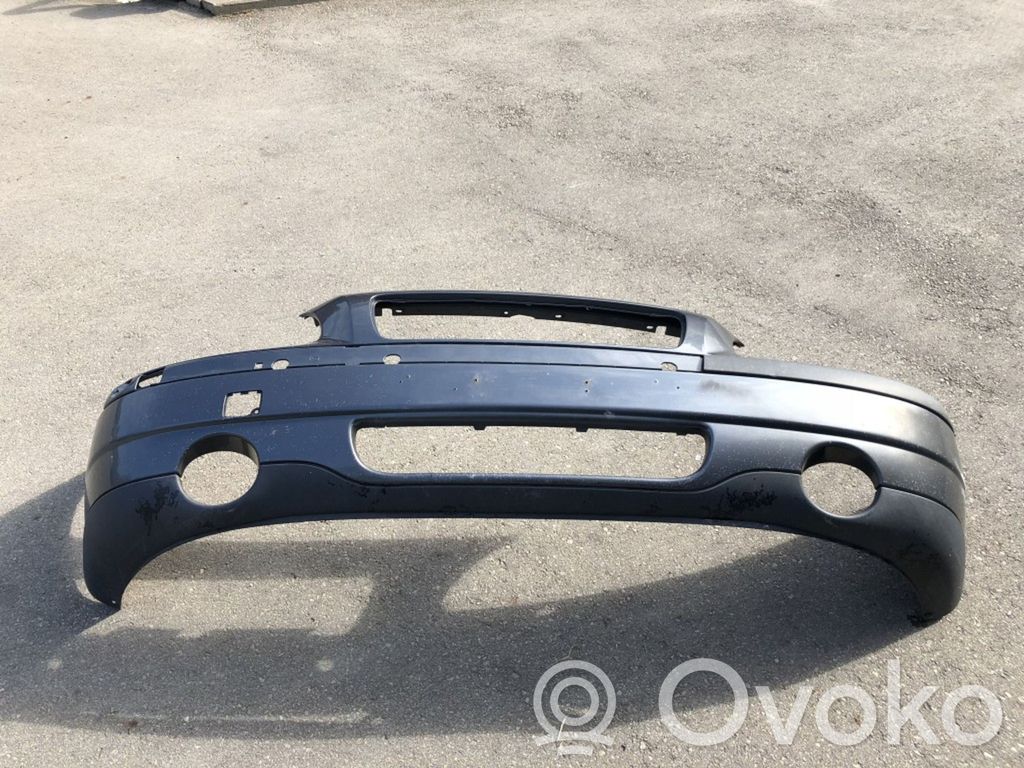 Volvo S60 Передний бампер 