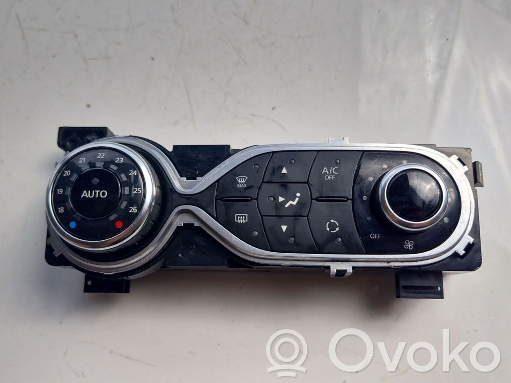 Renault Sandero I Climate control unit 