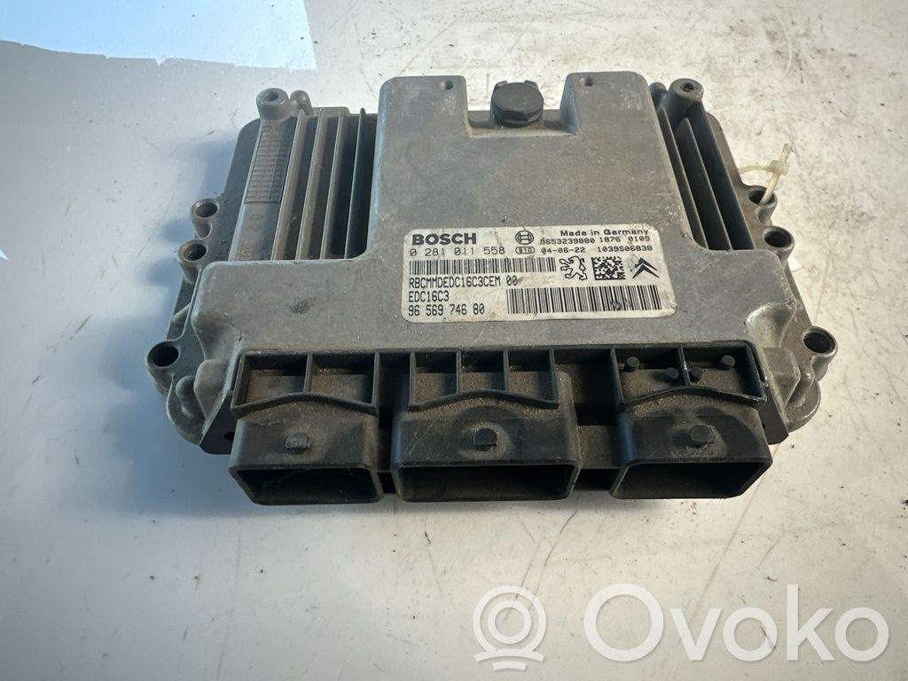 Unidad de control/módulo del motor   0281011558,9656974680,9653239880