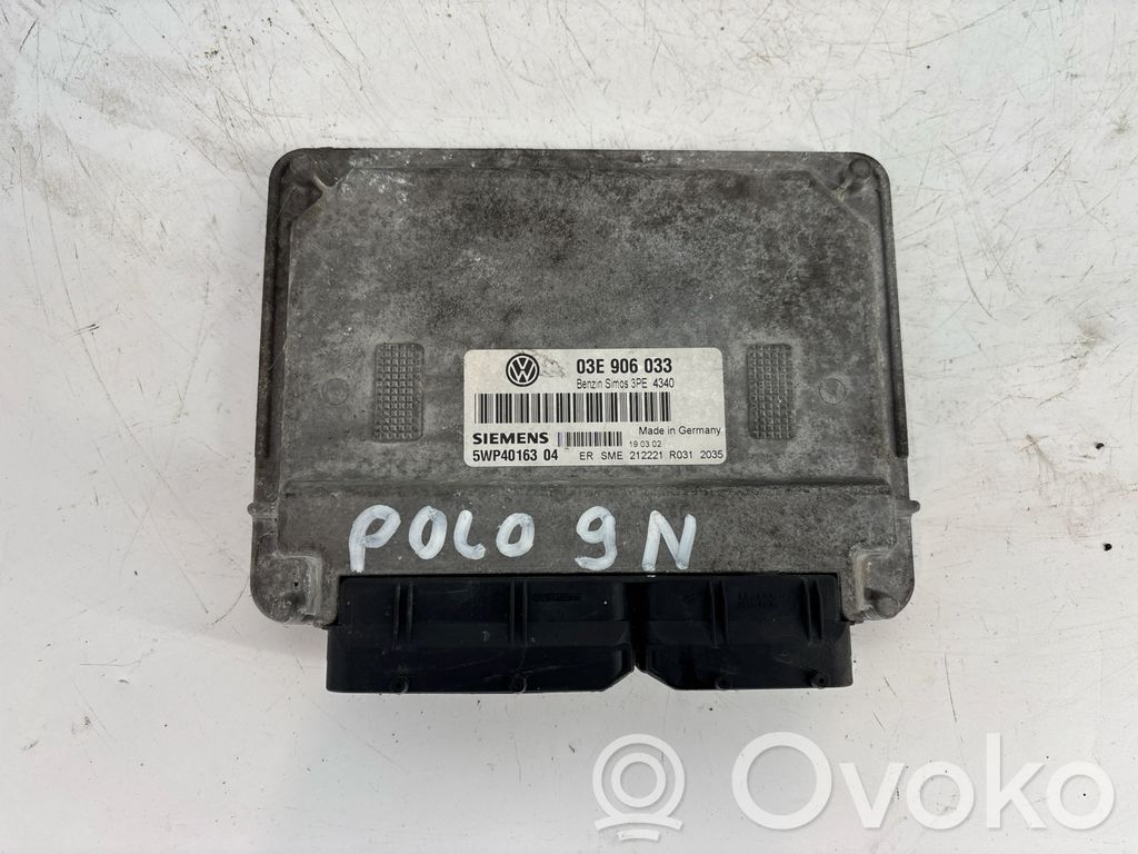 Engine control unit/module   03E906033,5WP4016304