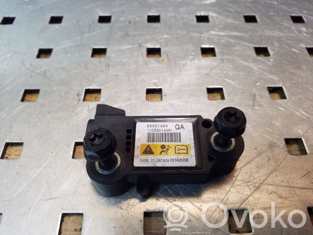 Opel Antara Airbagsensor Crashsensor Drucksensor 