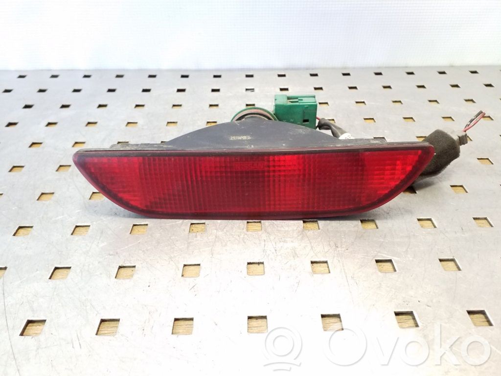 Nissan Note (E11) Miglas lukturis aizmugurē 