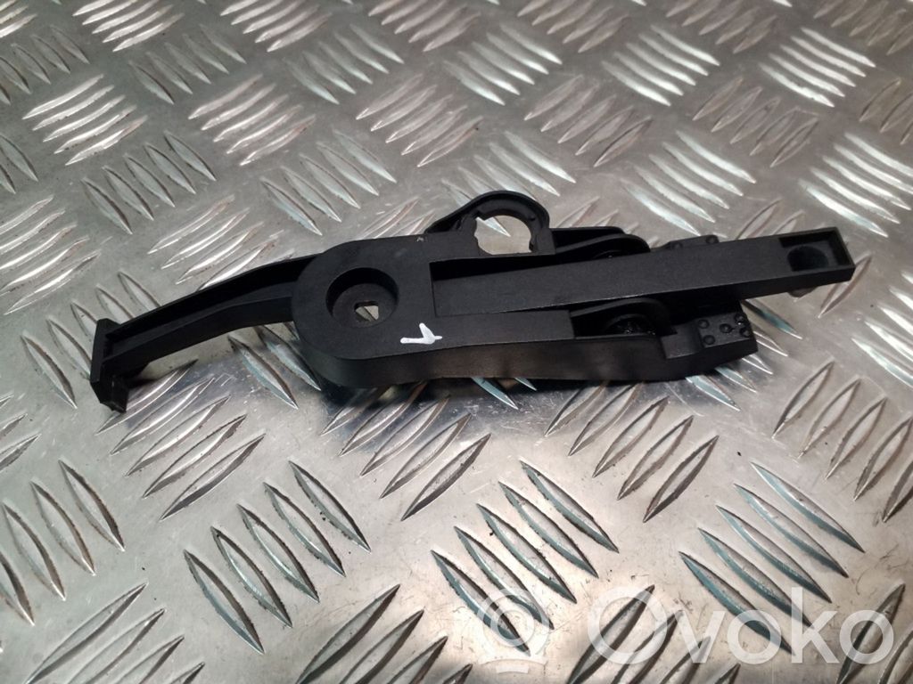 Air filter cleaner box bracket assembly   6942650