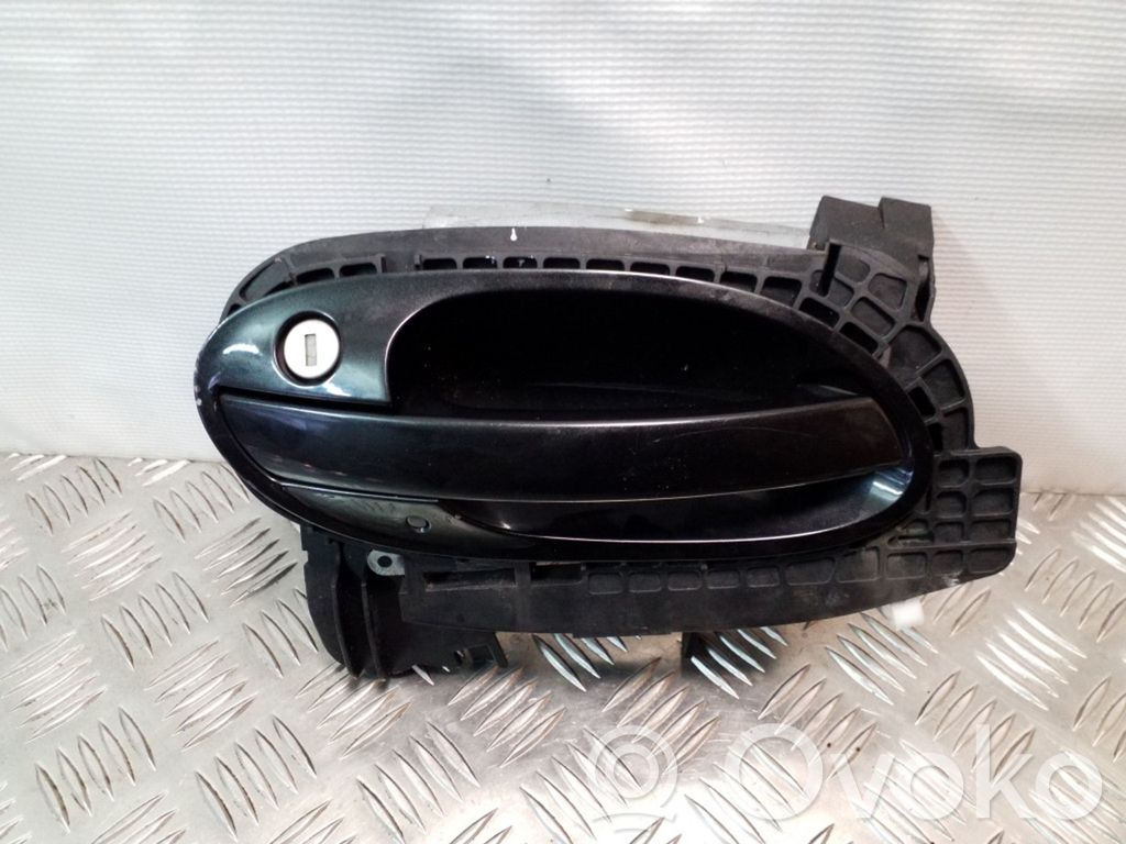 BMW 7 E65 E66 Etuoven ulkokahva 