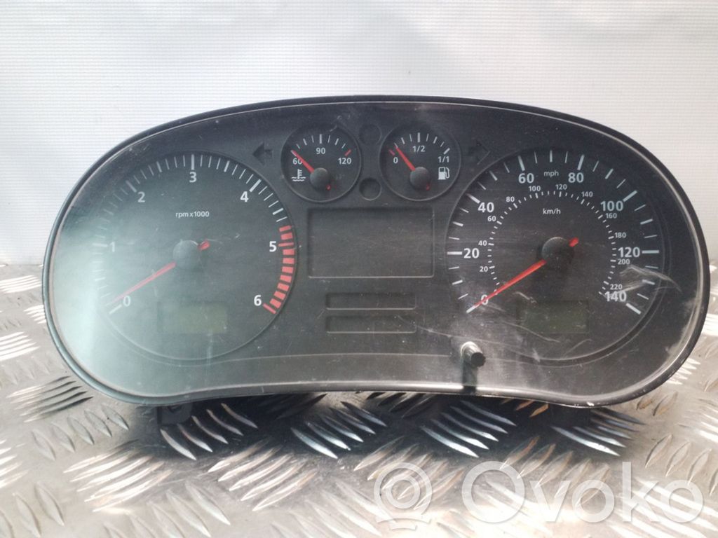 Seat Toledo II (1M) Licznik / Prędkościomierz 