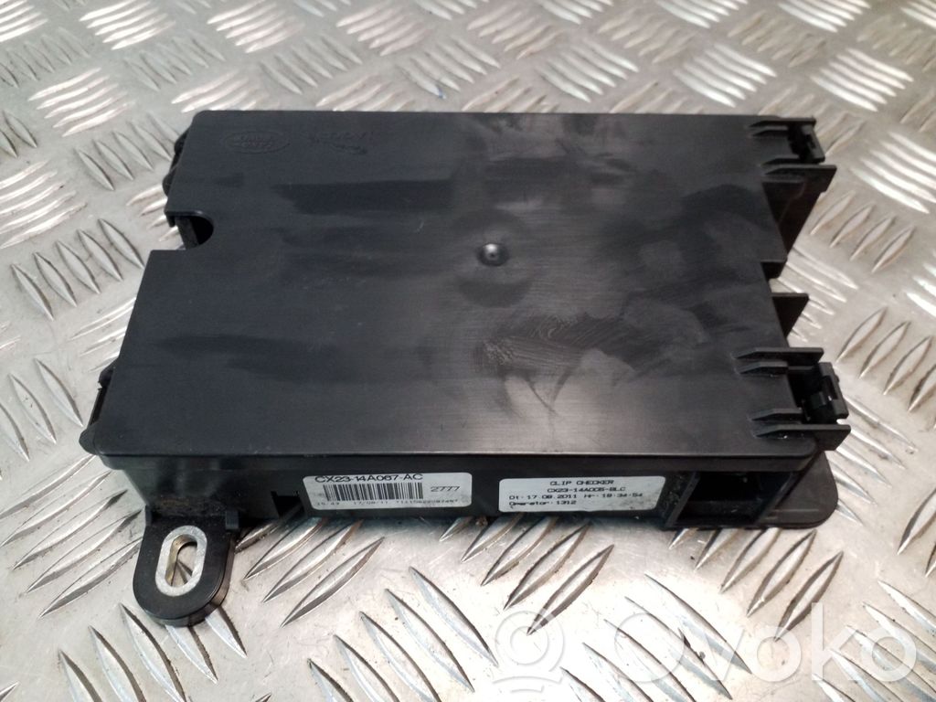 Jaguar XF X250 Módulo de fusible 