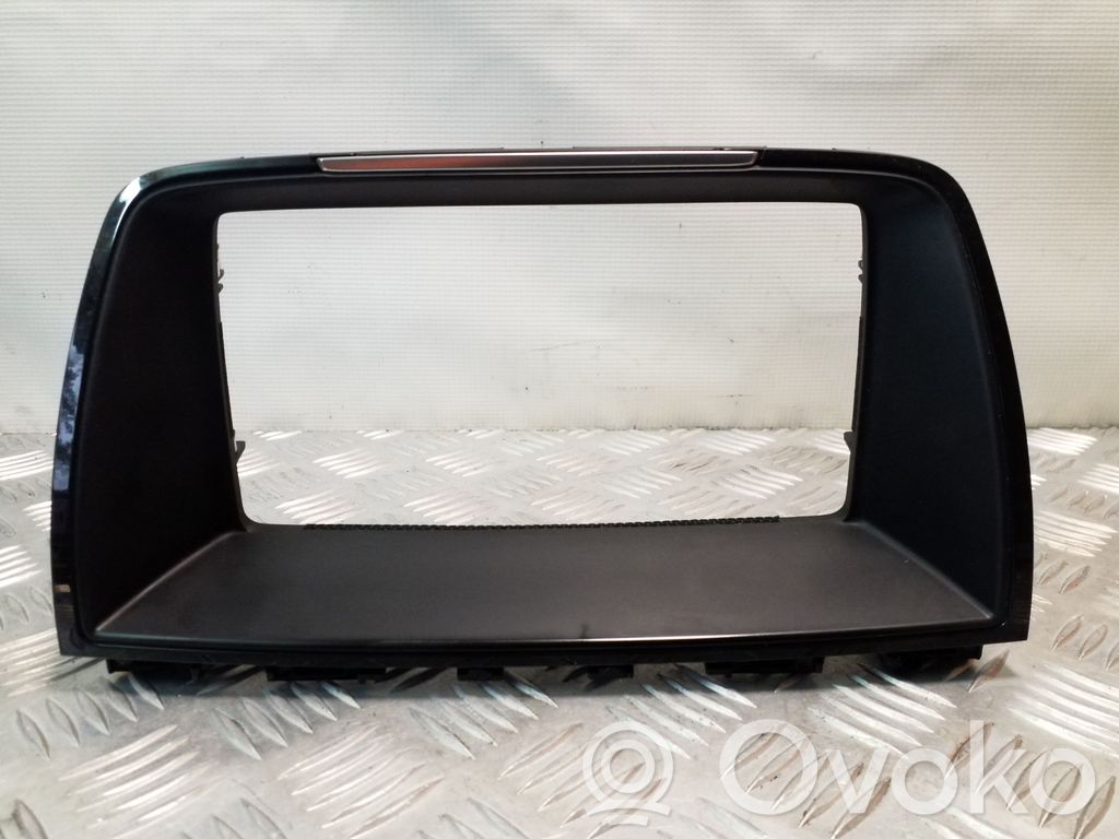 Mazda 6 Radio/GPS head unit trim 