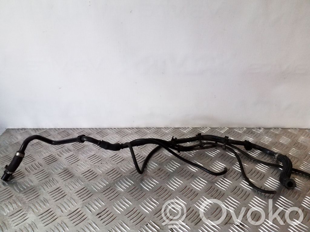 BMW 7 E65 E66 Caurulīte (-es) / šļūtene (-es) 