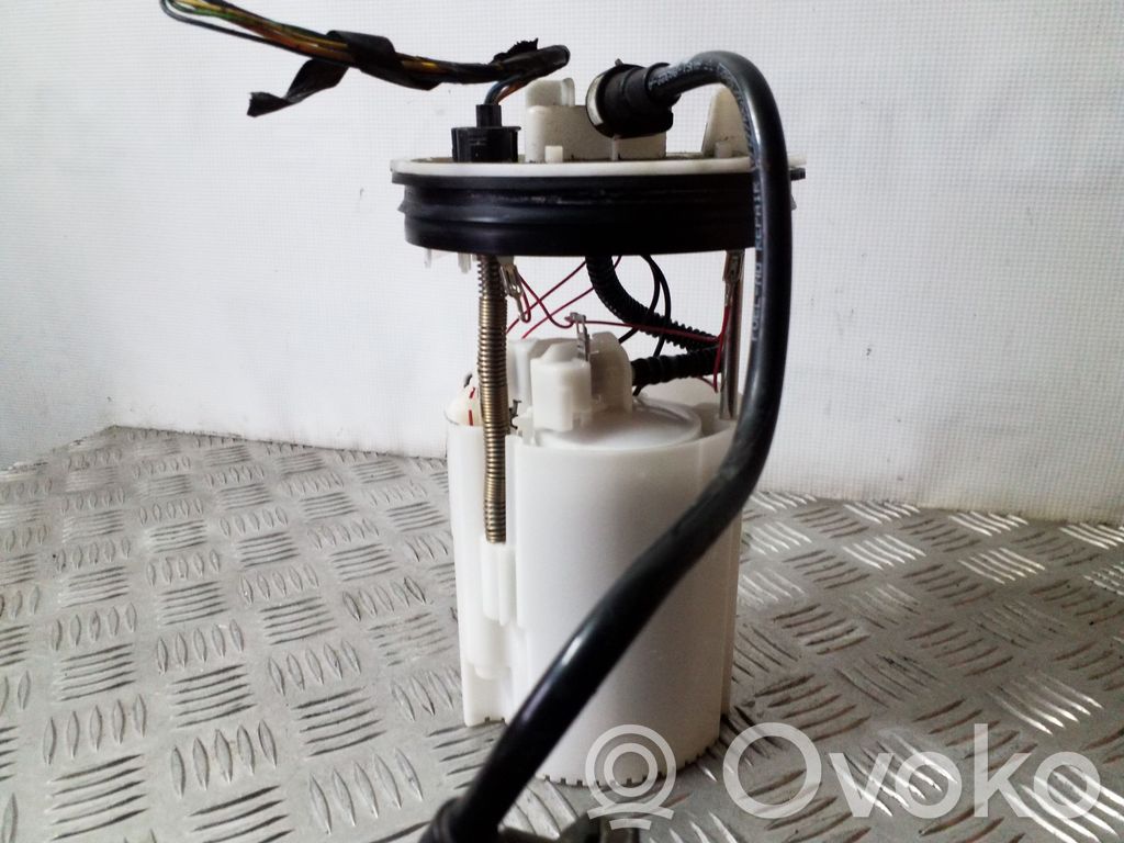 Ford C-MAX II Pompe à carburant 