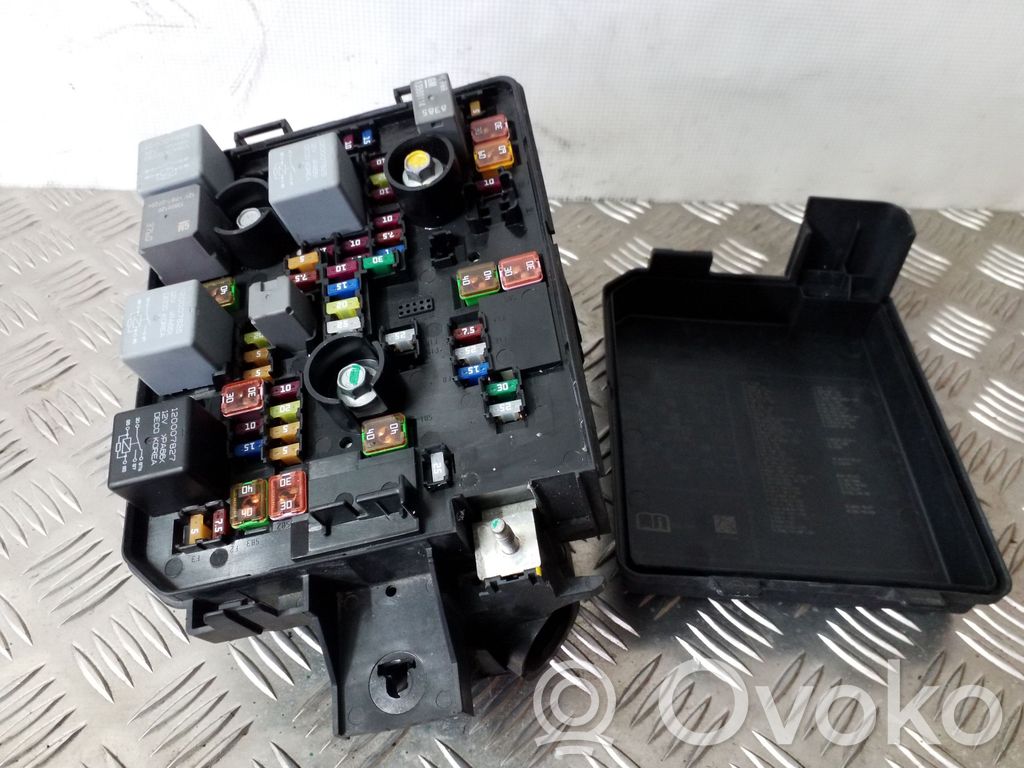 Opel Mokka Fuse module 