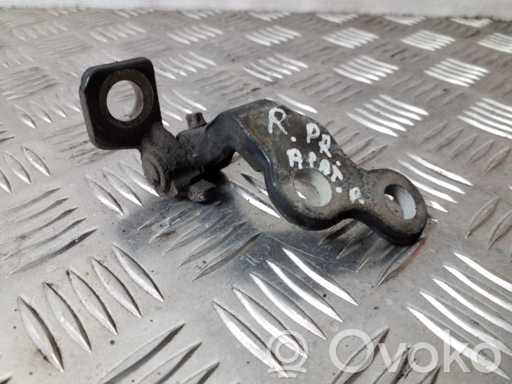 Ford Focus Front door lower hinge 