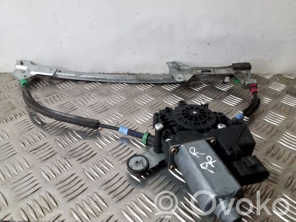 Audi A6 S6 C4 4A Priekšpusē elektriskā loga pacelšanas mehānisma komplekts 