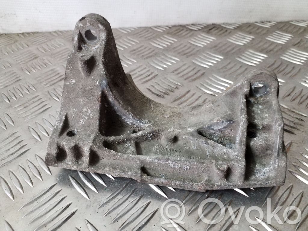 Audi A6 S6 C4 4A Engine mounting bracket 