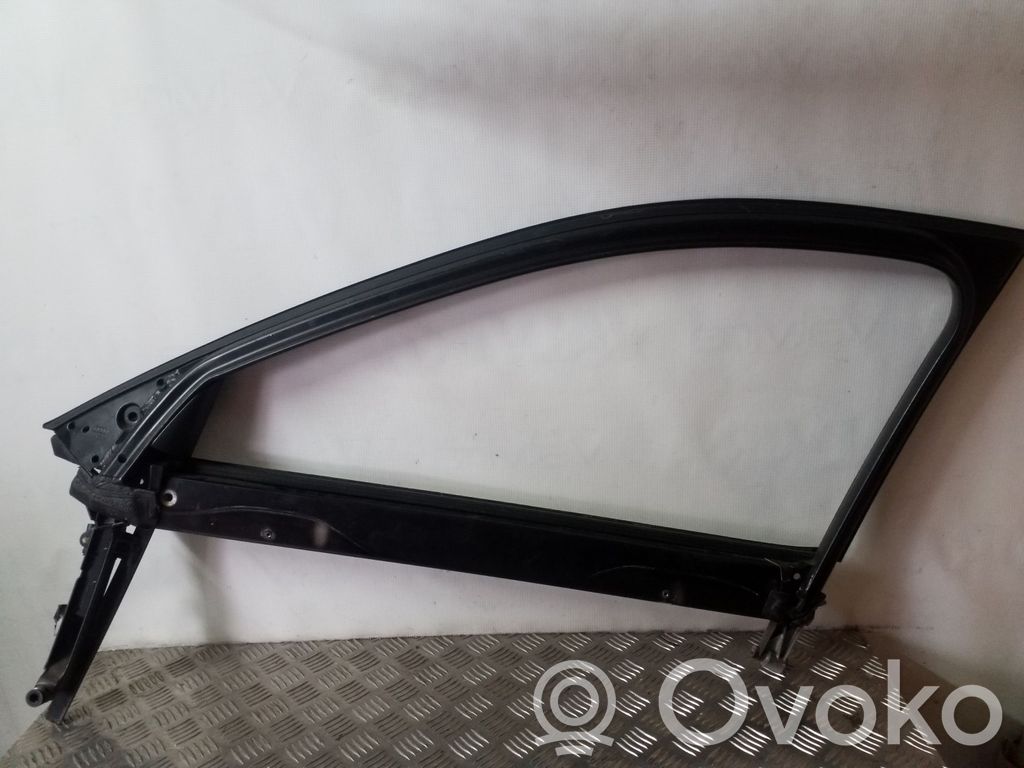 Audi A3 S3 A3 Sportback 8P Front door window/glass frame 