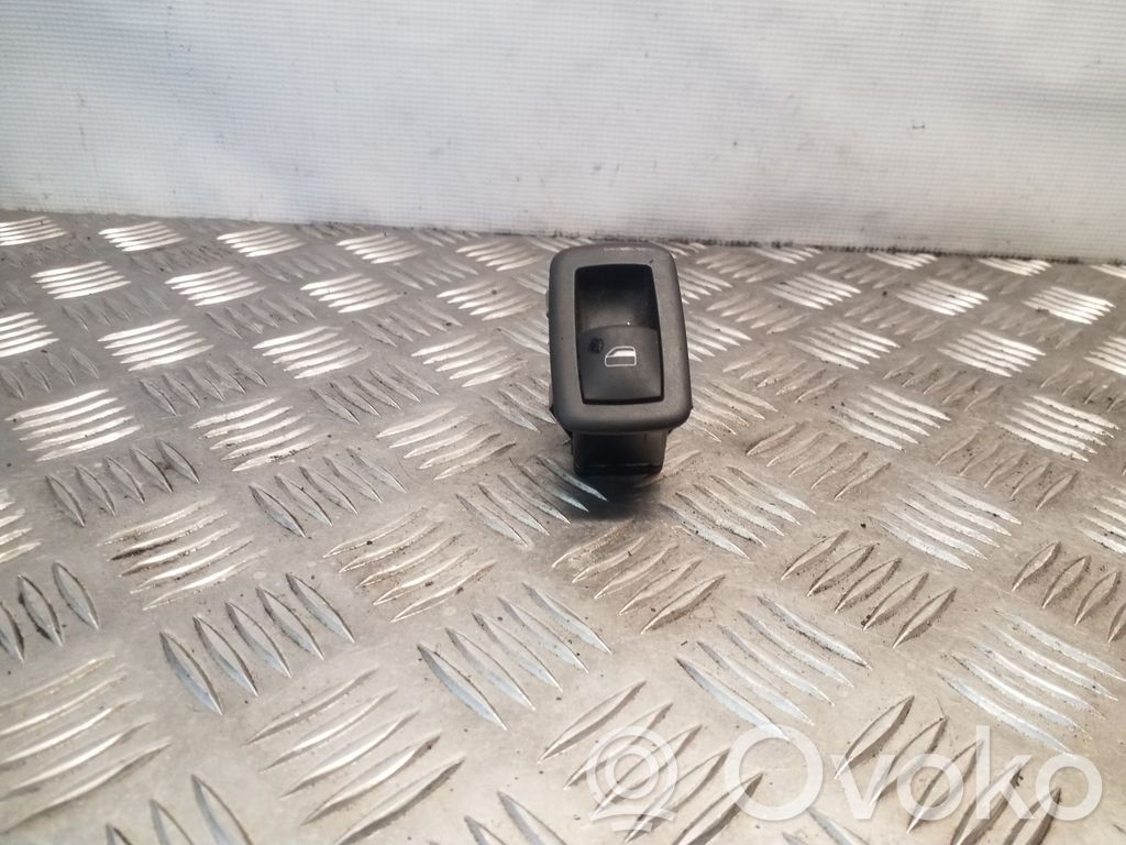 Dodge Nitro Electric window control switch 