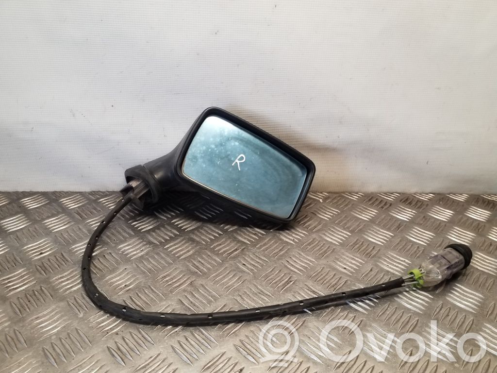 Audi 80 90 S2 B4 Manual wing mirror 