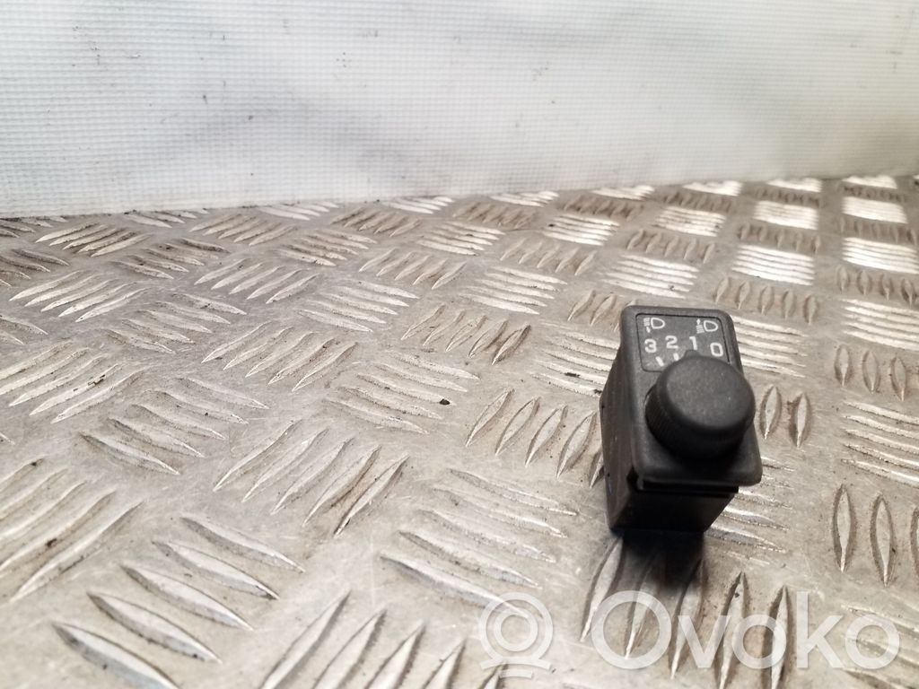 Nissan Primera Headlight level height control switch 