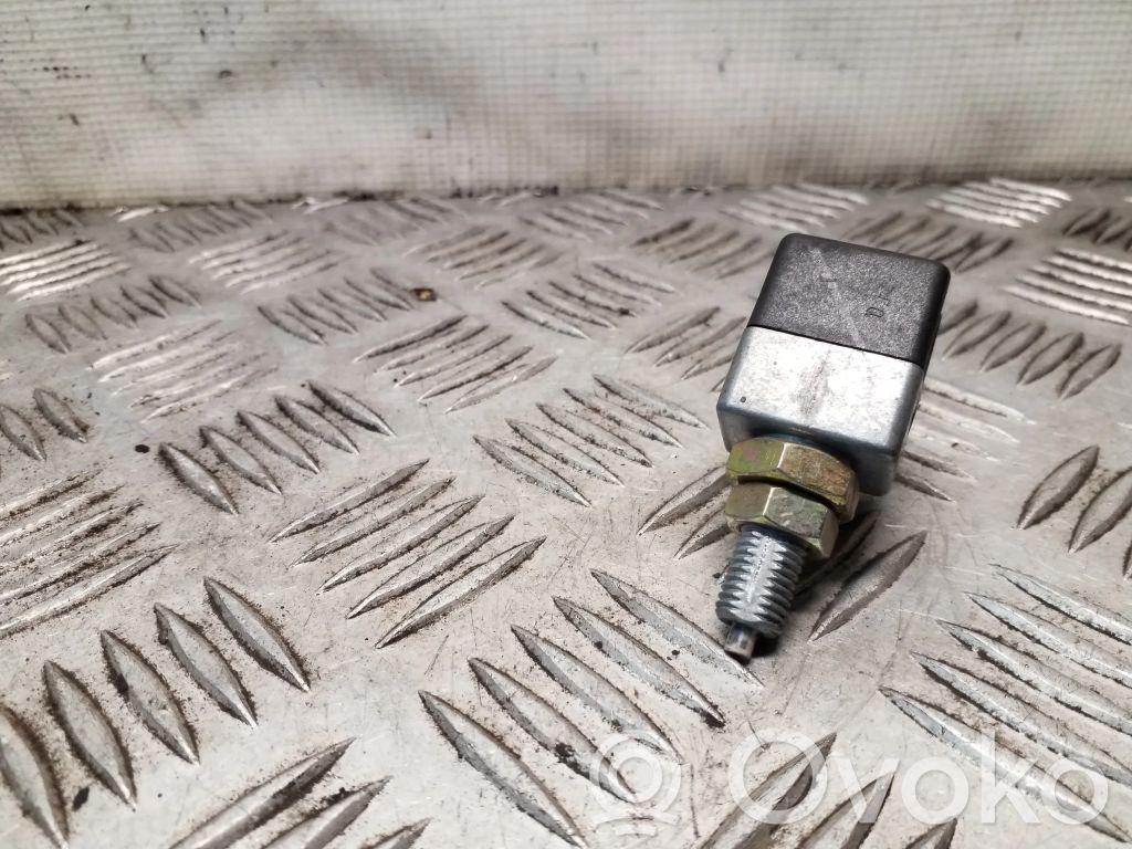 Hyundai Tucson JM Brake pedal sensor switch 
