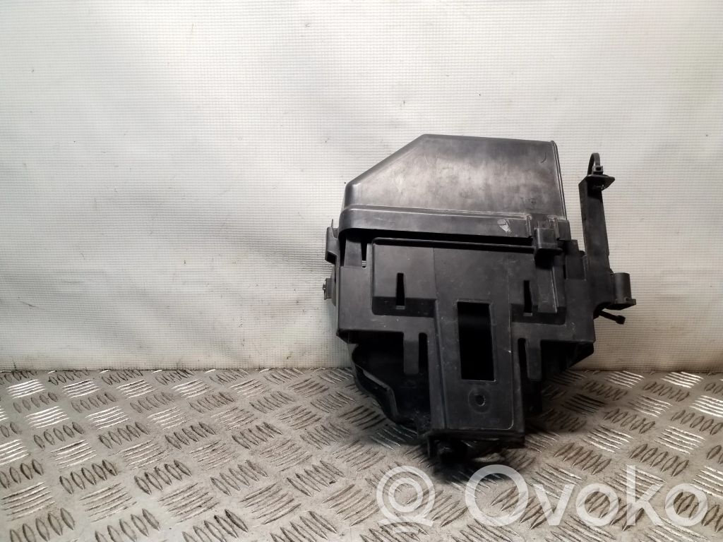 Mini One - Cooper R56 Fuse box cover 