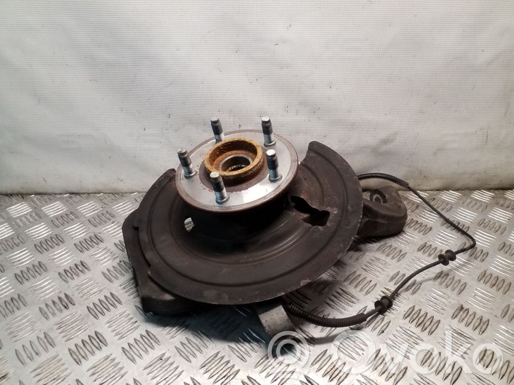 Dodge Nitro Achsschenkel vorne 
