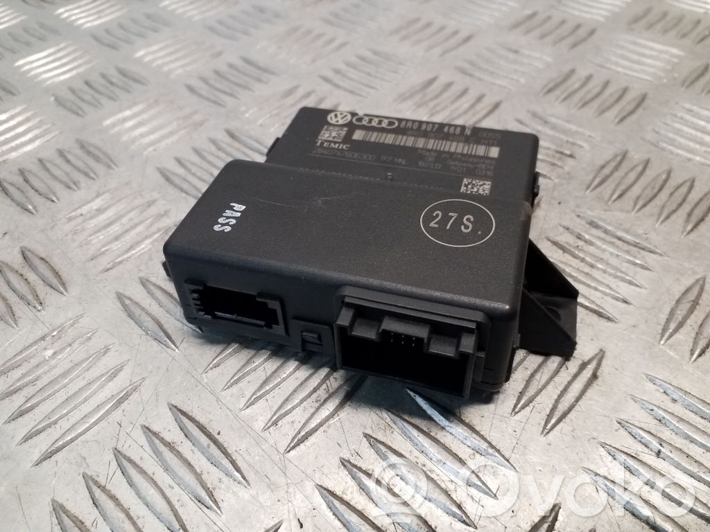 Audi A5 Sportback 8TA Gateway control module 