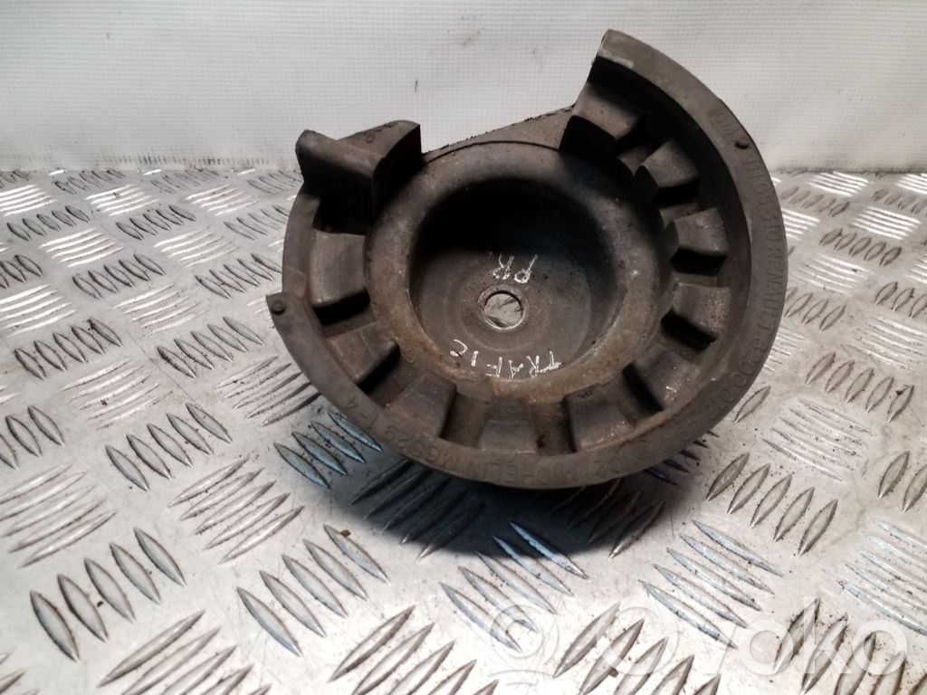 Renault Trafic II (X83) Coil spring mount 