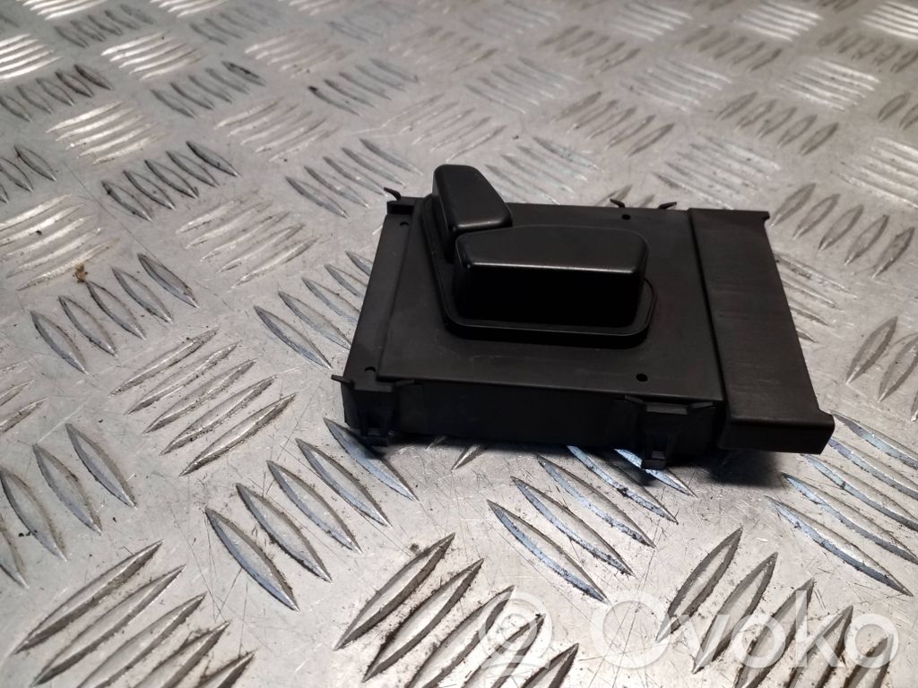 Seat control switch   56040636AB