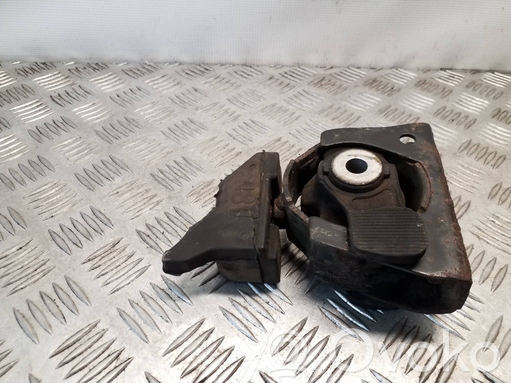 Toyota Auris E180 Engine mount bracket 