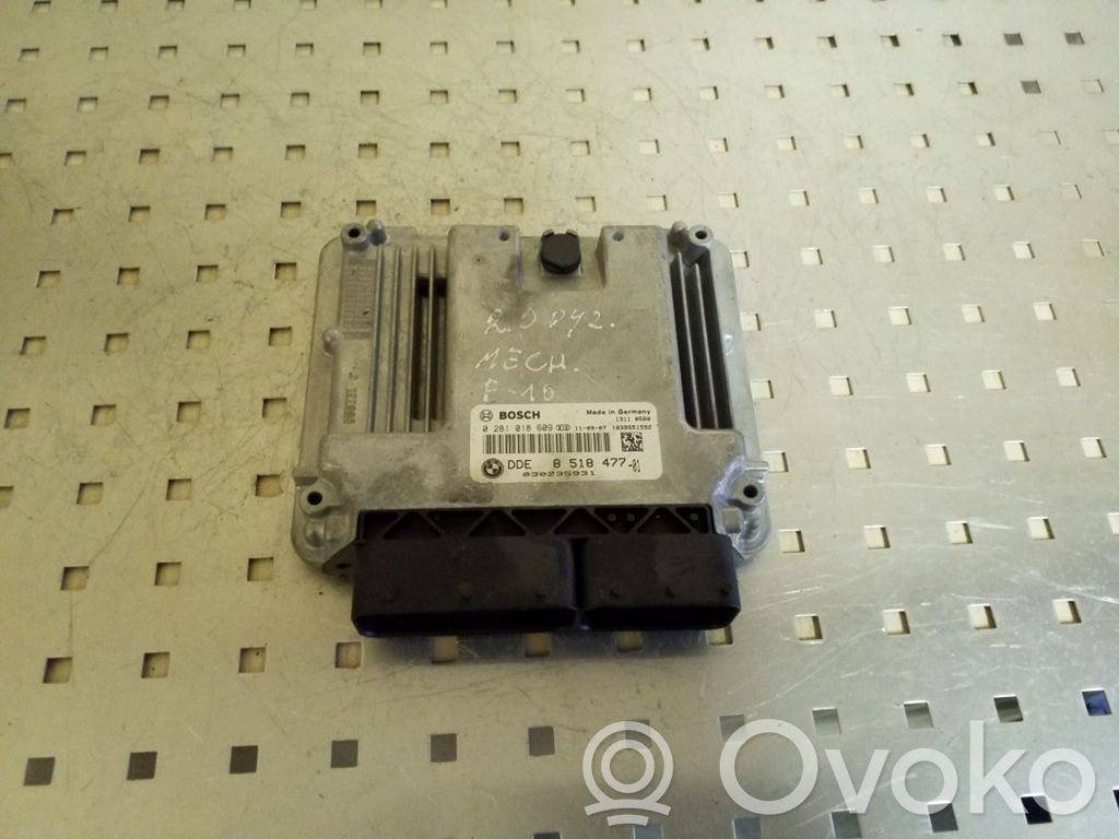 BMW 5 F10 F11 Engine control unit/module 