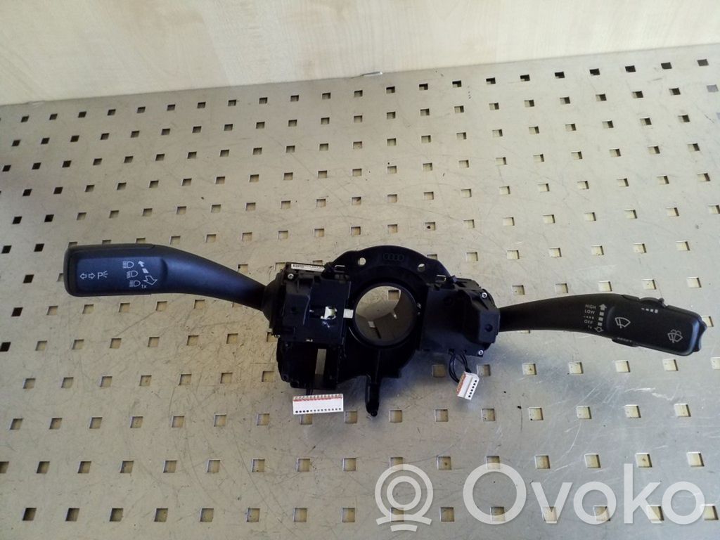 Audi A4 S4 B8 8K Wiper turn signal indicator stalk/switch 